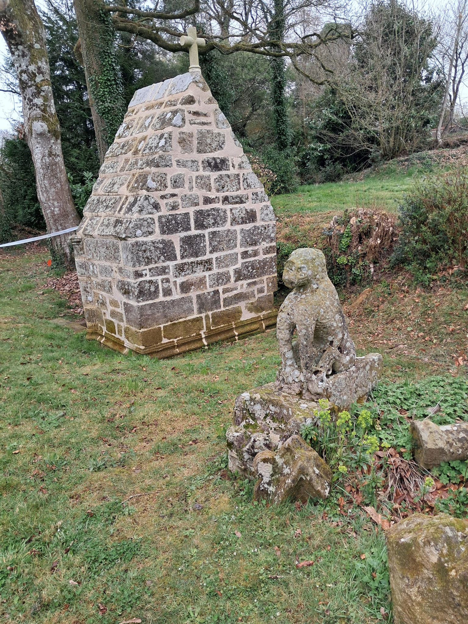 Une des fontaines...