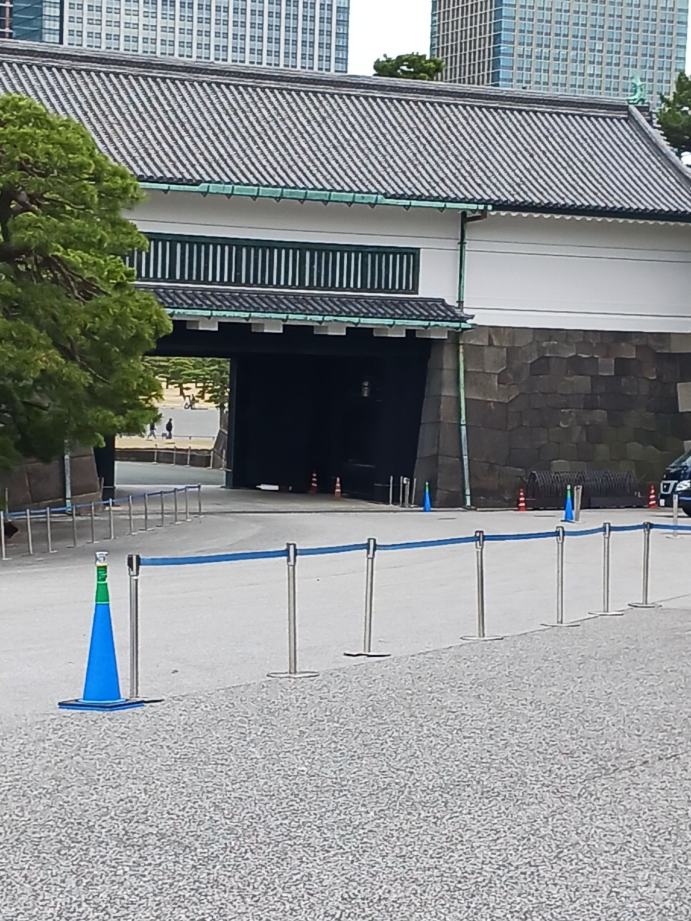 坂下門