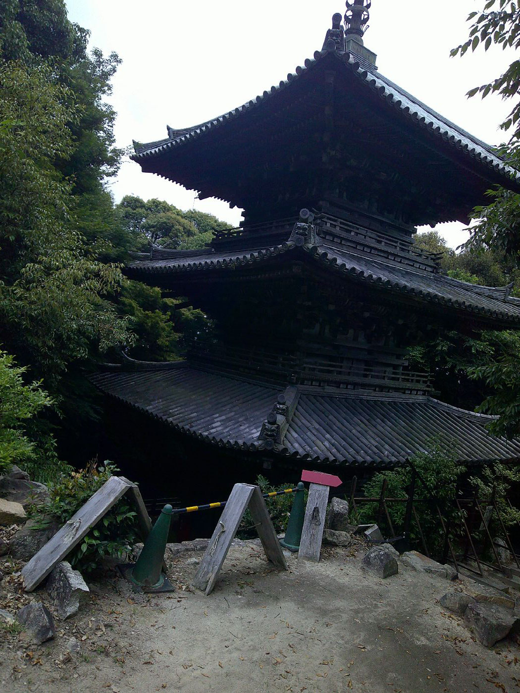 １４．三重塔