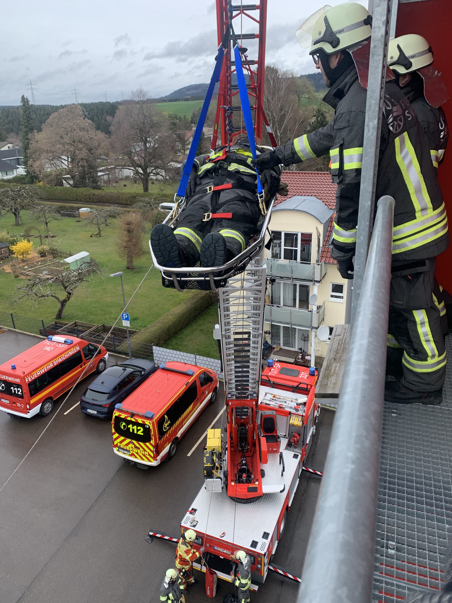 Lehrgang Einfache Rettung aus Höhen und Tiefen - Feuerwehr Spaichingen