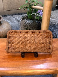 鎌倉にある厳選逸品山葡萄の籠店 - ya厳選山形県産山葡萄の籠