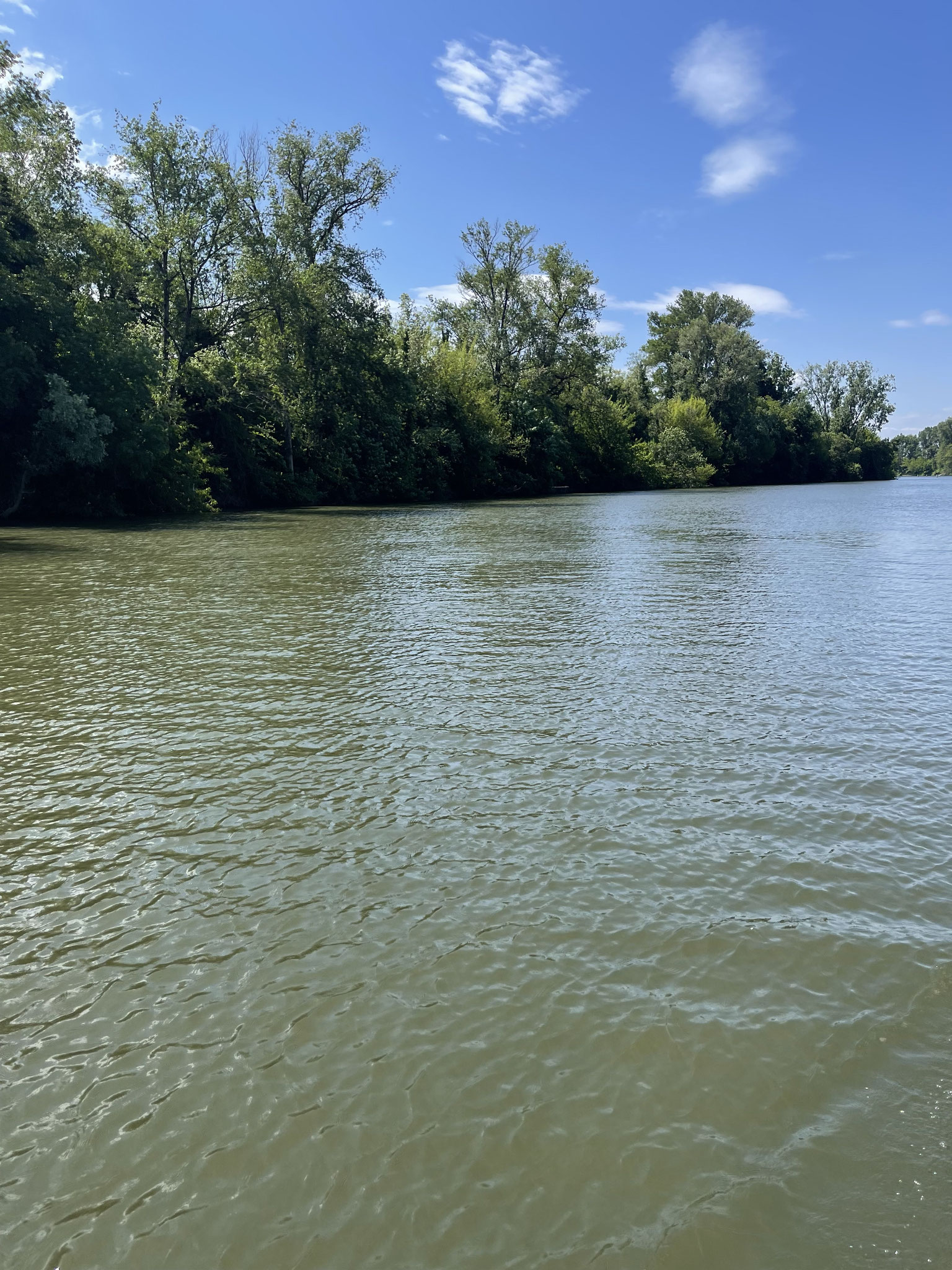 Sur la rivière  Òlt