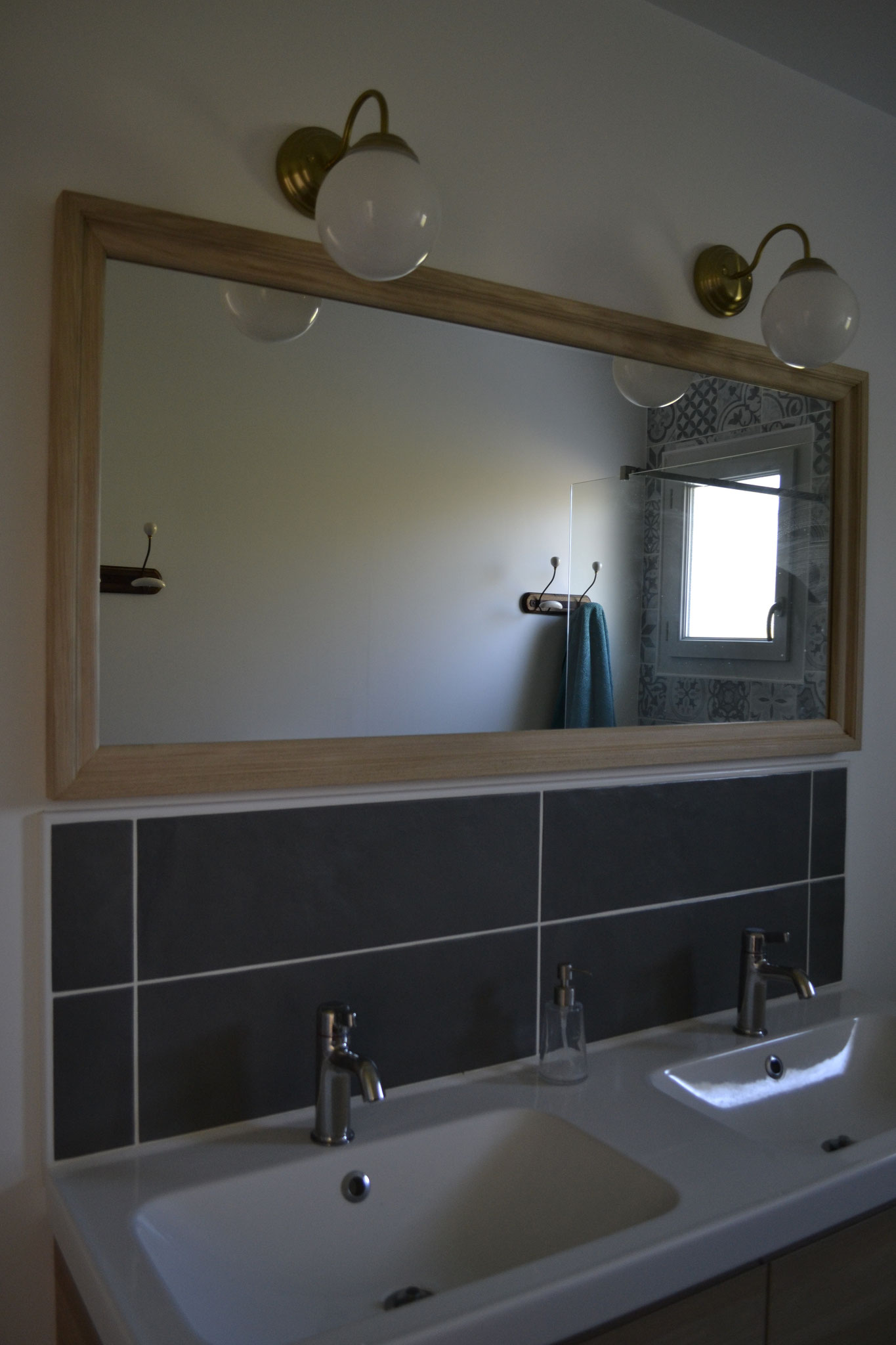 Cadre miroir en Châtaignier
