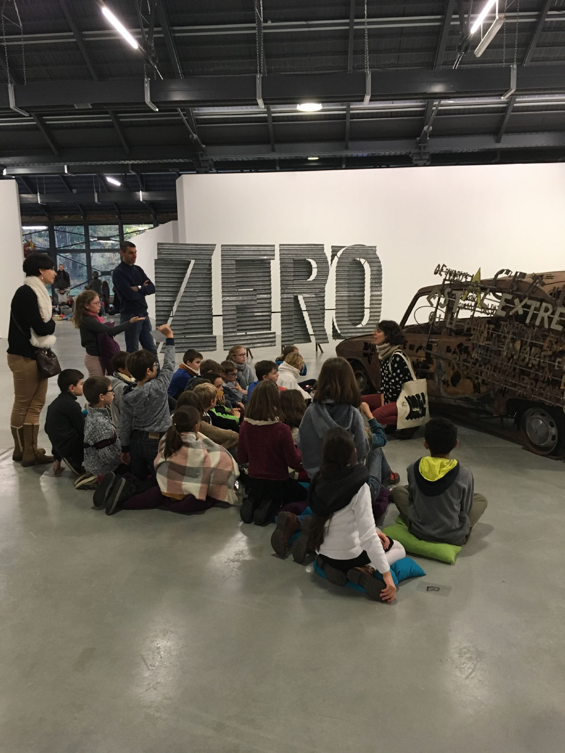 JUMELAGE Visite de l'exposition à la Halle de la Courrouze à Rennes