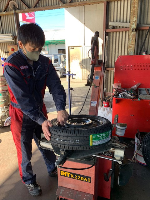 新しいものへ付け替えます