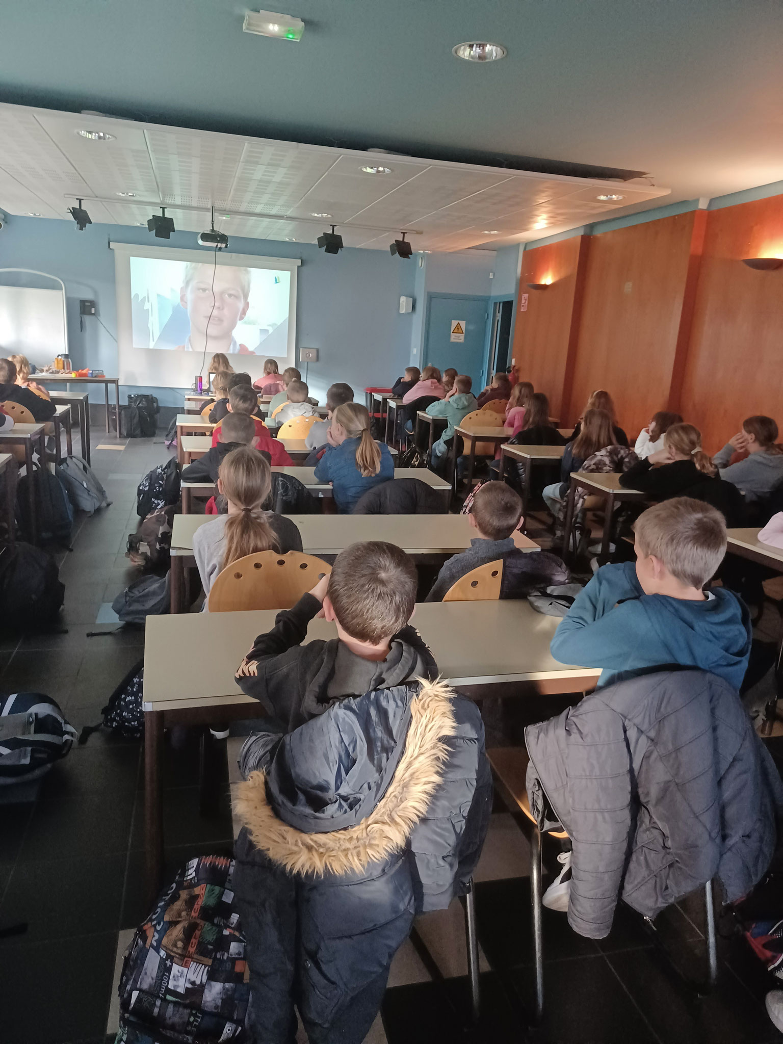 SAINT-VENANT COLLÈGE GEORGES BRASSENS LE 15 NOVEMBRE 2022