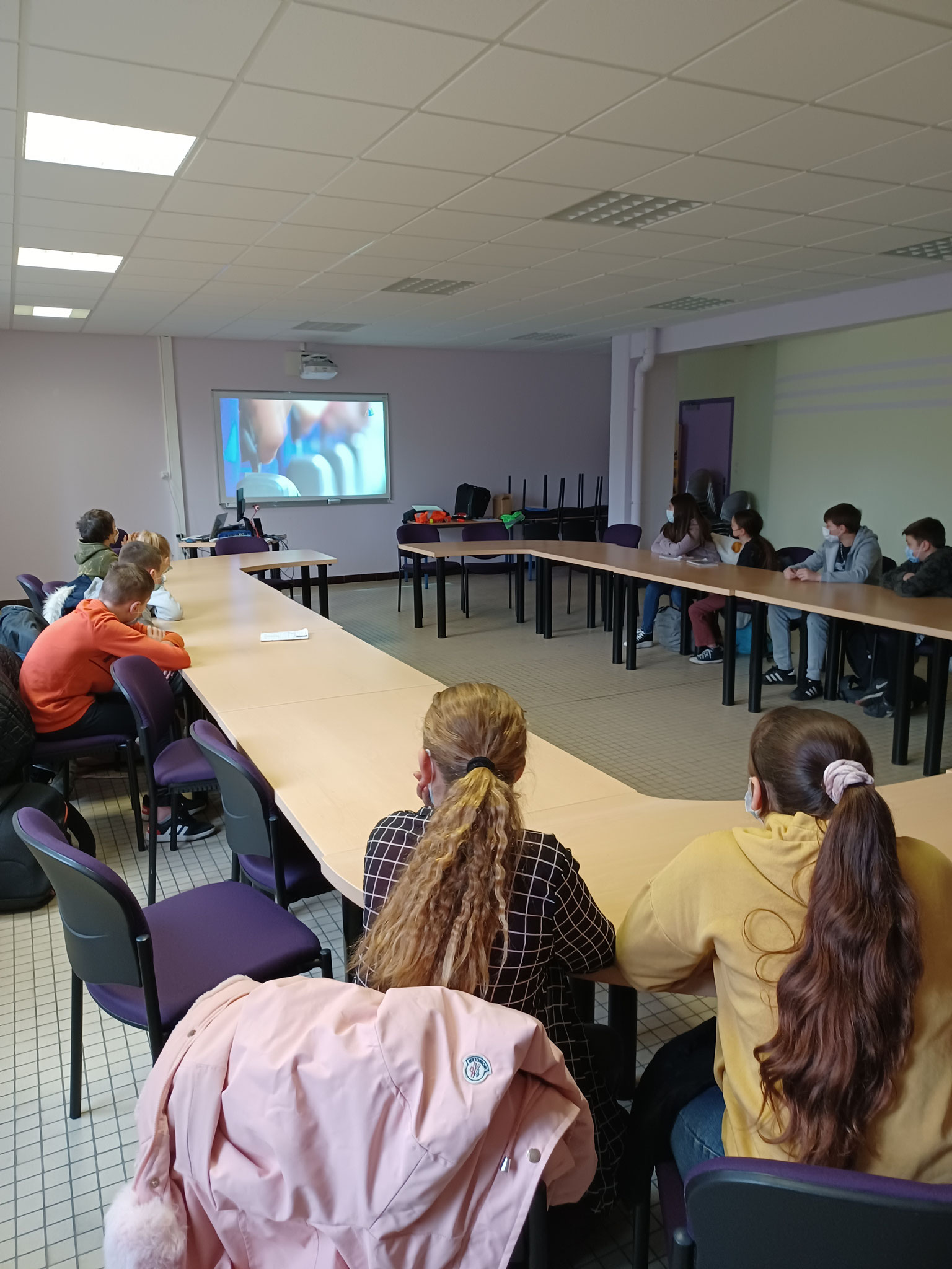 BOULOGNE-SUR-MER COLLÈGE AUGUSTE ANGELLIER LE 19 JANVIER 2022