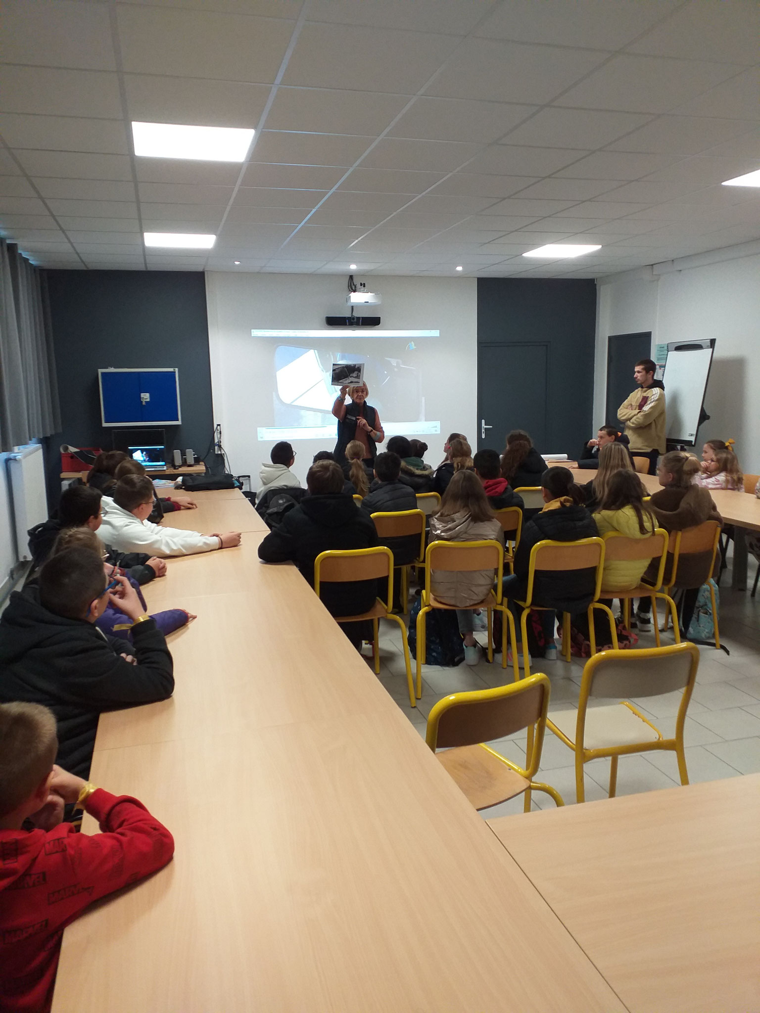 BOULOGNE-SUR-MER COLLÈGE PAUL LANGEVIN LE 29 NOVEMBRE 2022