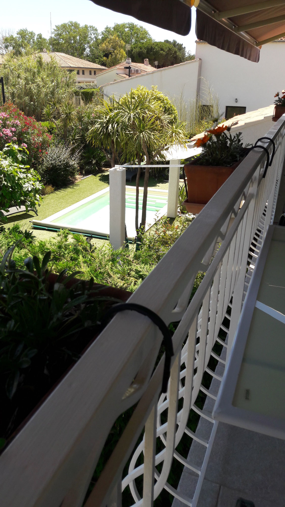 Terrasse studio ou chambres d'hôtes