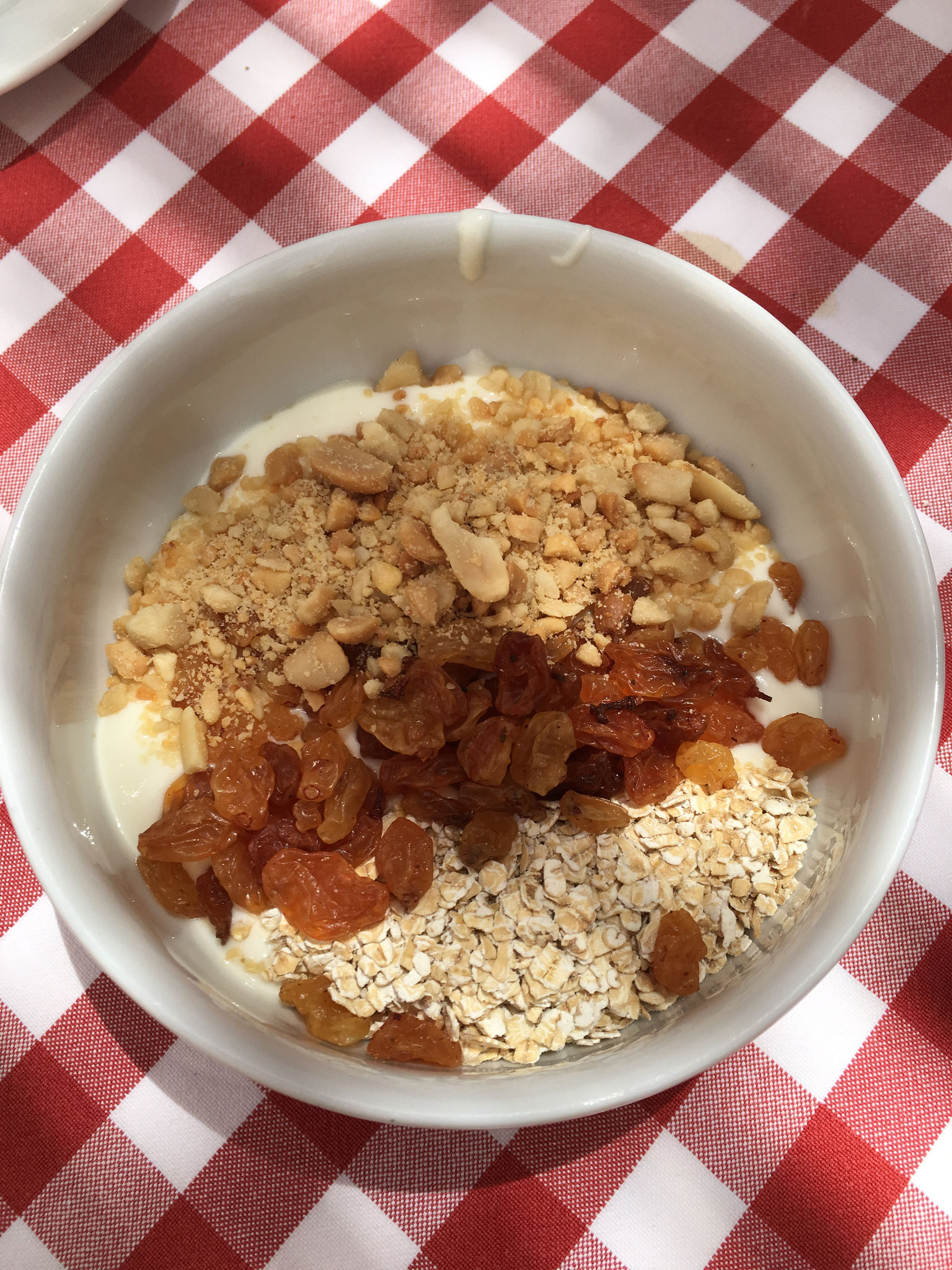 Frühstück im Hauptrestaurant
