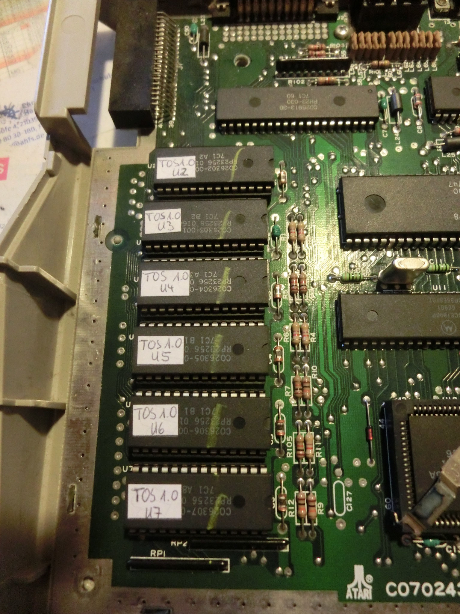 Die 6 Chip mit dem TOS 1.0.