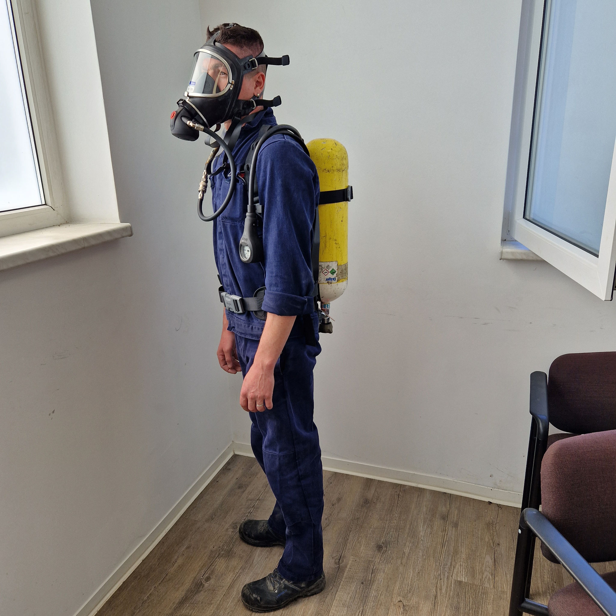Umluftunabhängiger Atemschutz Trageversuch