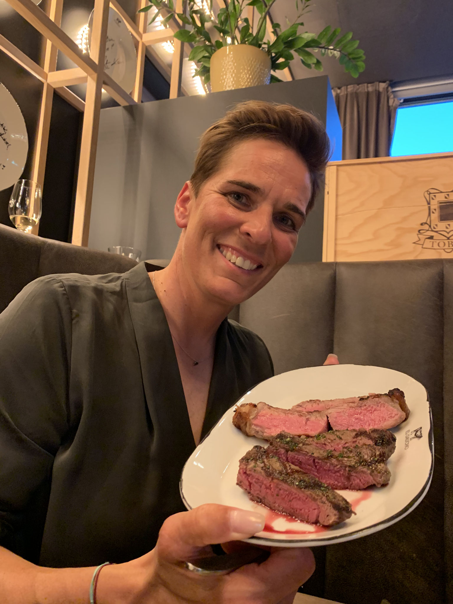 Michaela Dorfmeister best Steak