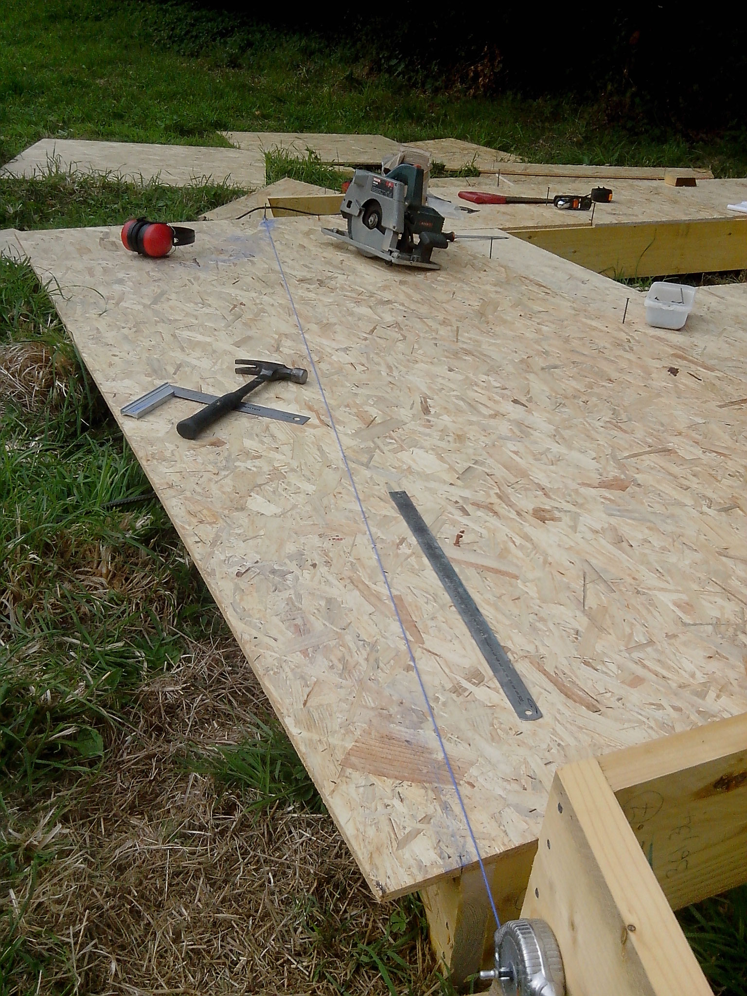 Construction des murs au sol