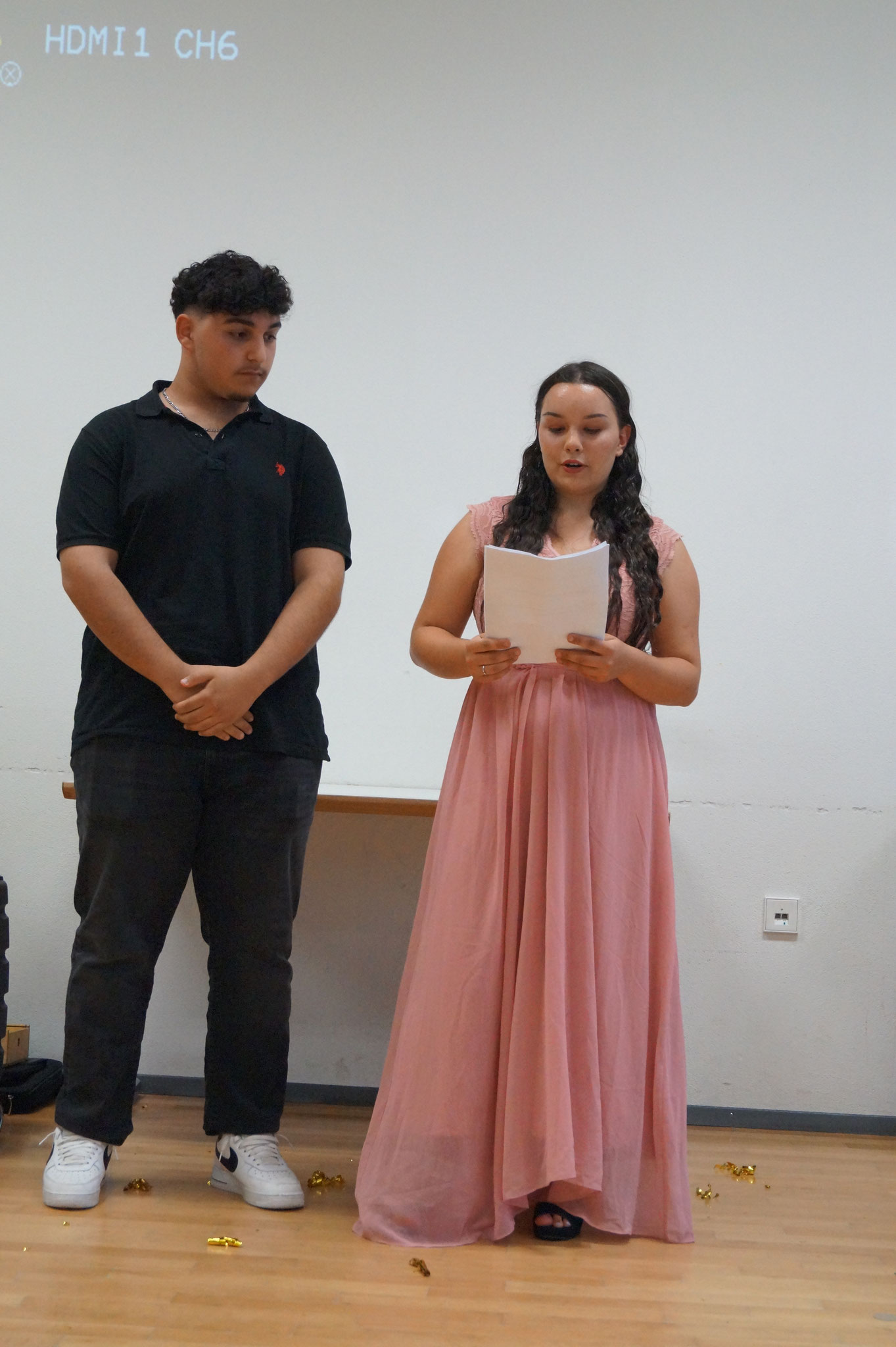 Lorena und Tahir für die 9b