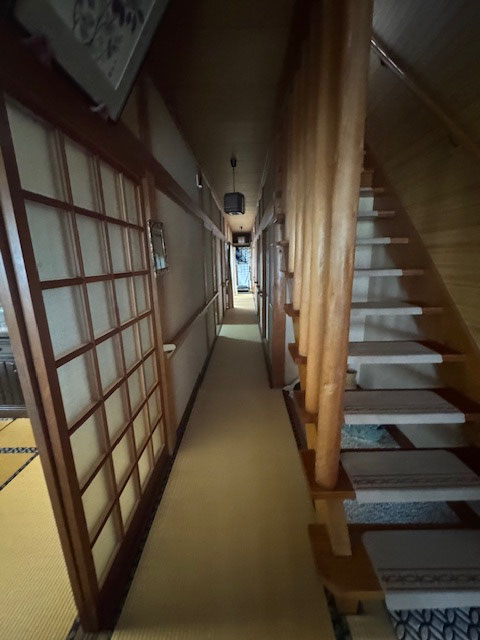 １階・畳敷廊下