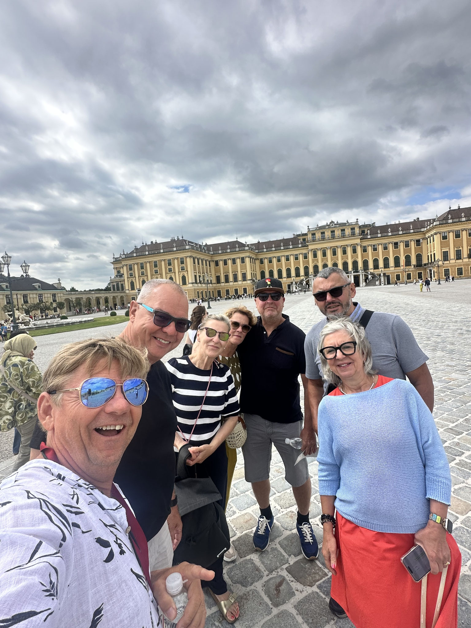 garden and schönbrunn palace