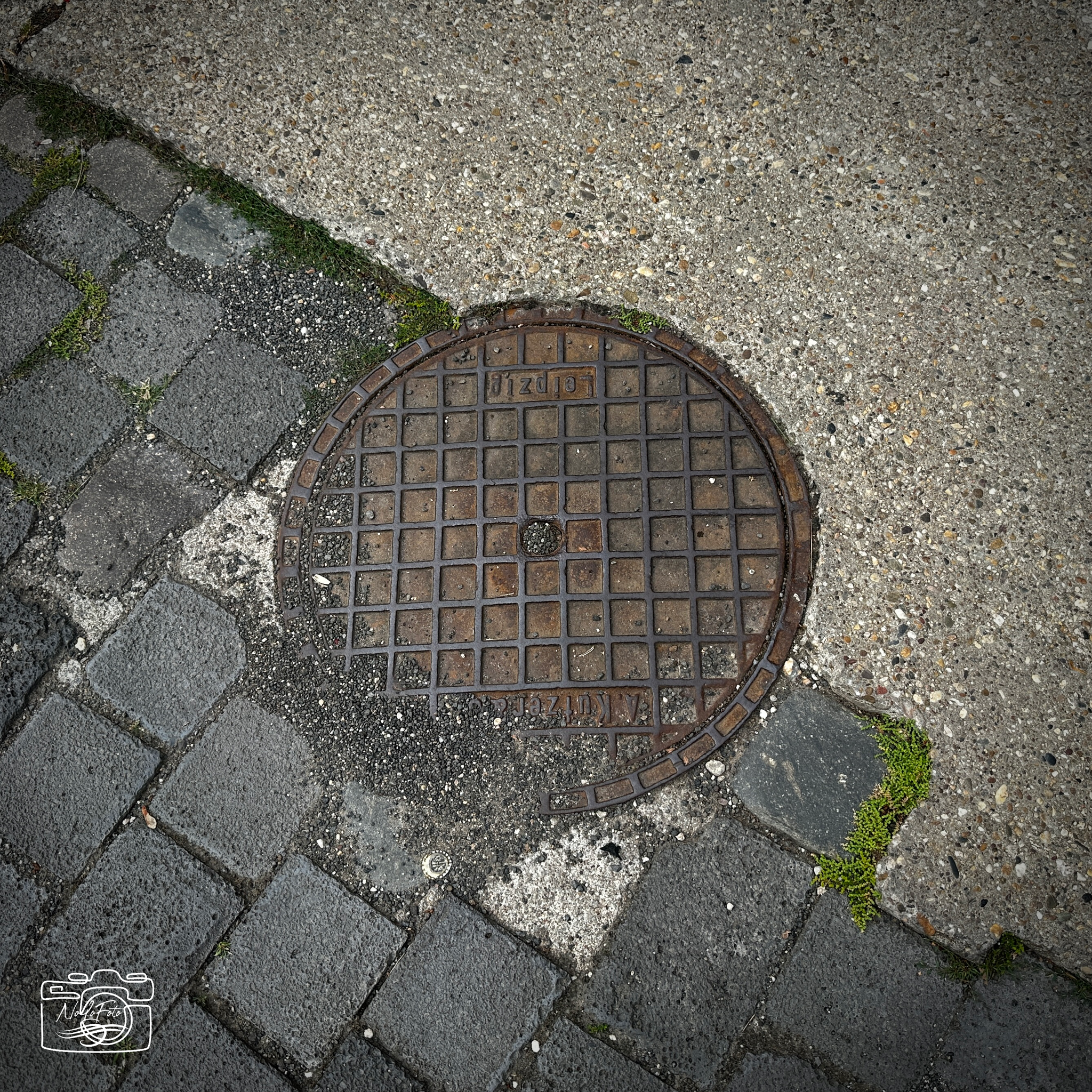Foto: NL / 26.07.2024 / Demmeringsstraße Hof Nr. 47/49