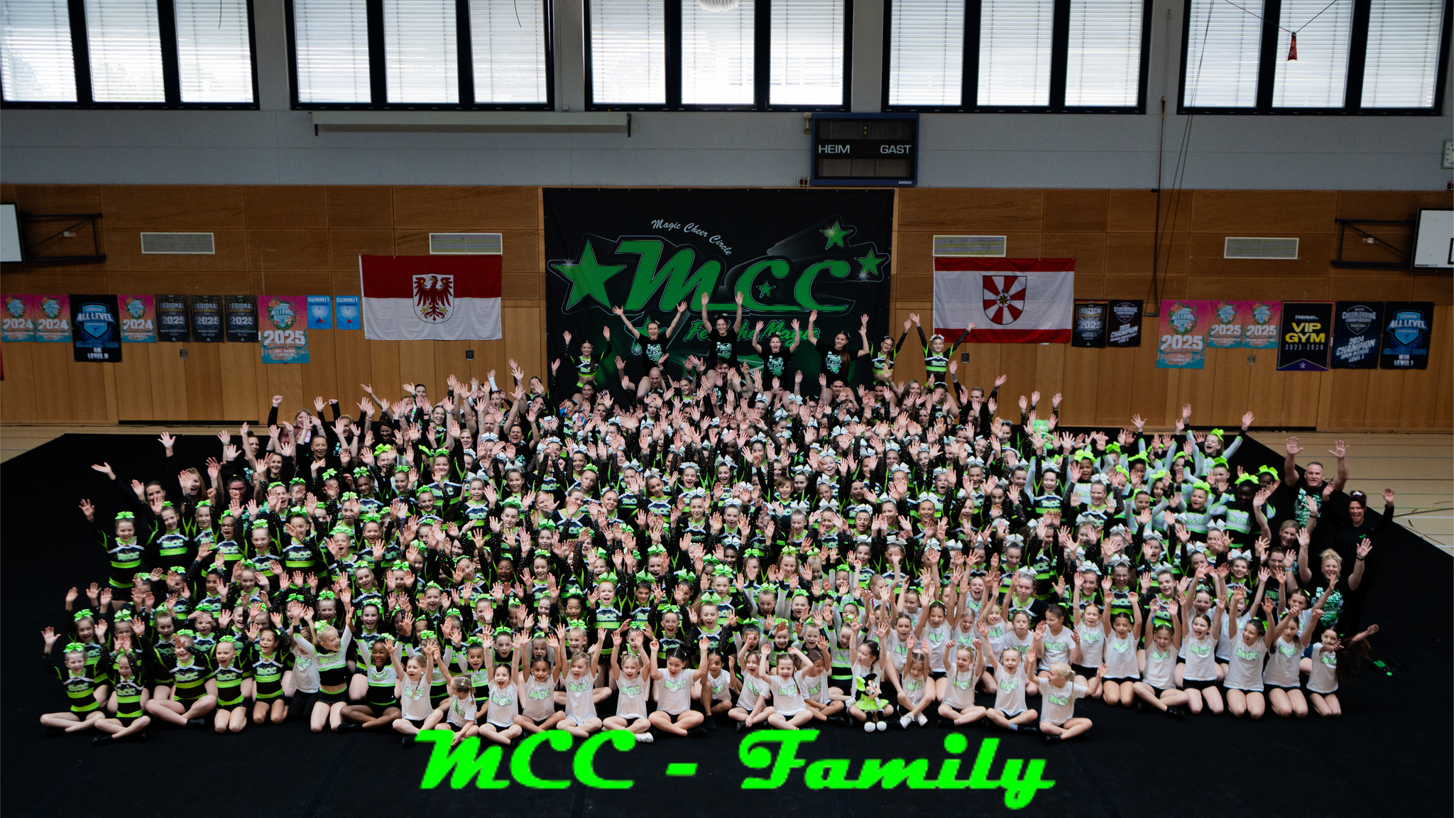 MCC - Family @leolens_production