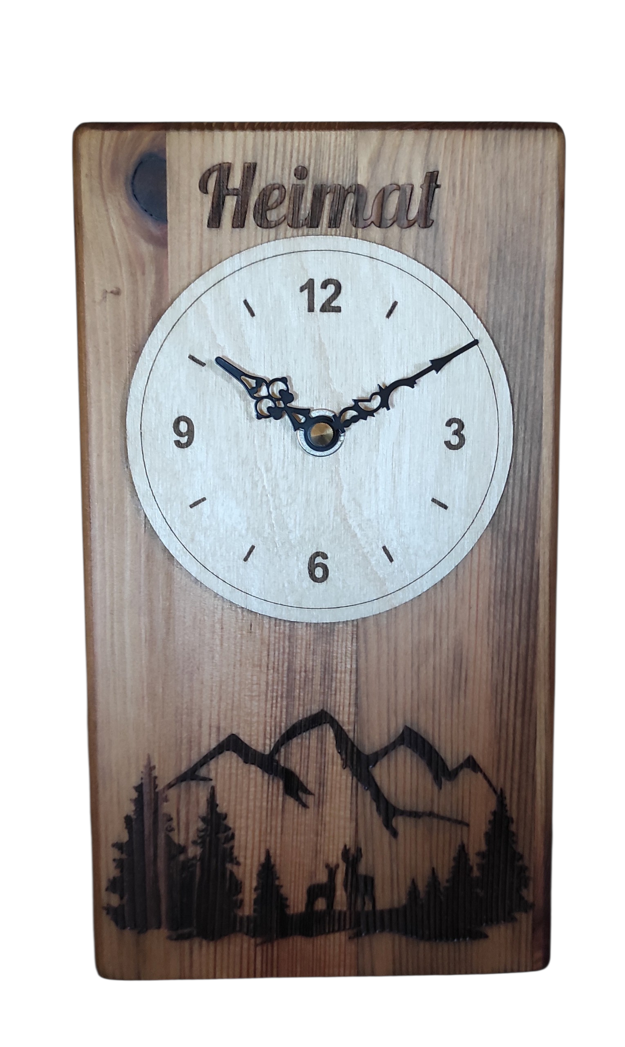 Heimatliebe Tischuhr aus Kiefernholz – handgefertigte Holz-Uhr mit Bergmotiv