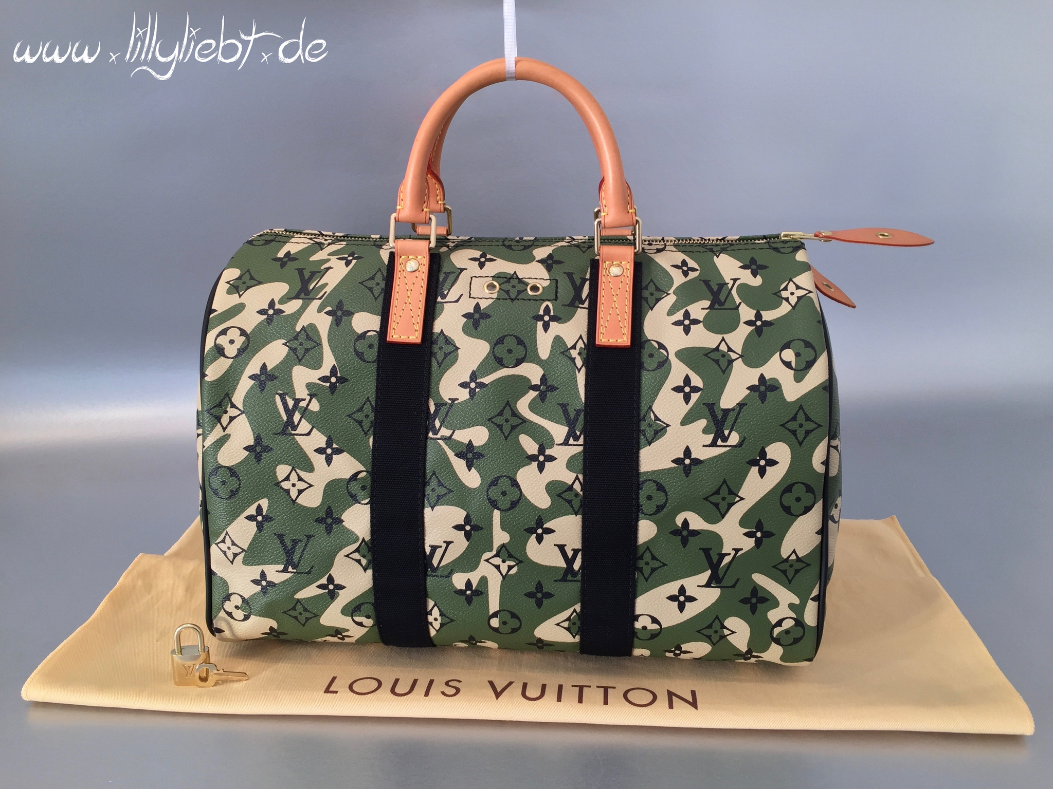 Louis Vuitton Monogramouflage Speedy 35 - Ankauf & Verkauf Second Hand  Designertaschen und Accessoires
