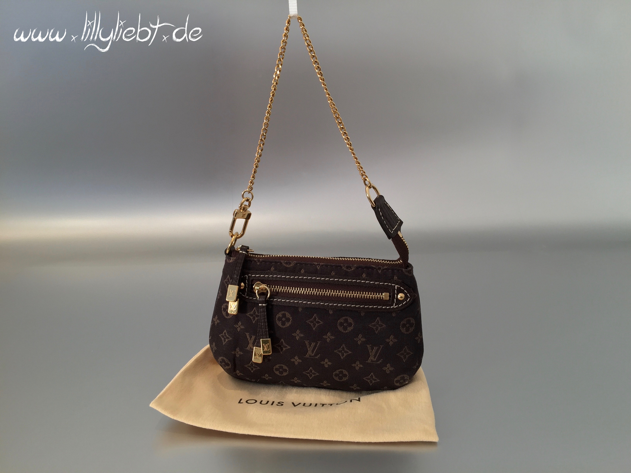 Louis Vuitton Brown Monogram Mini Lin Pochette Accessoires with Chain –  Bagriculture