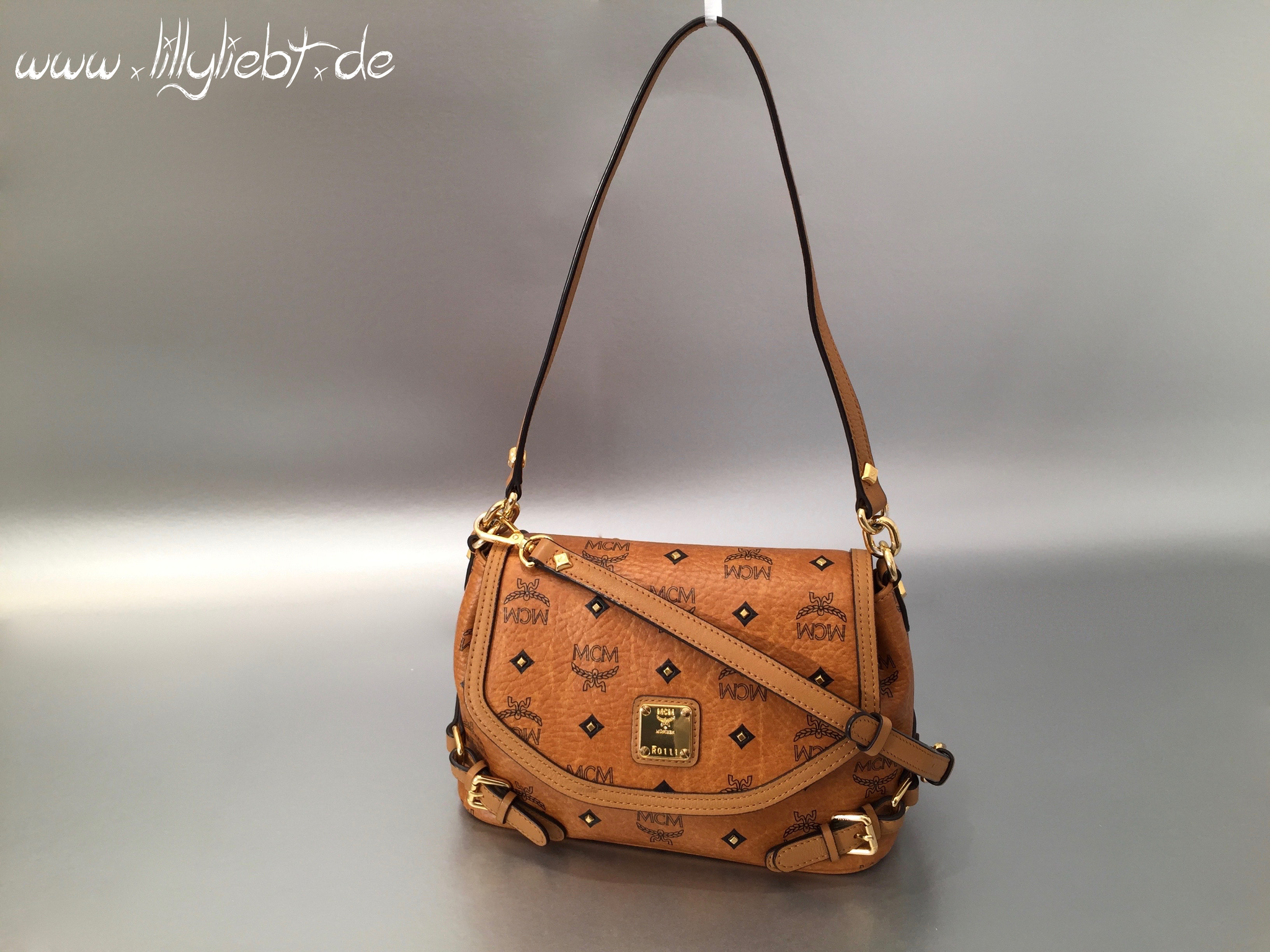 MCM Gold Visetos Crossbody Tasche in Cognac Ankauf Verkauf Second Hand Designertaschen und Accessoires