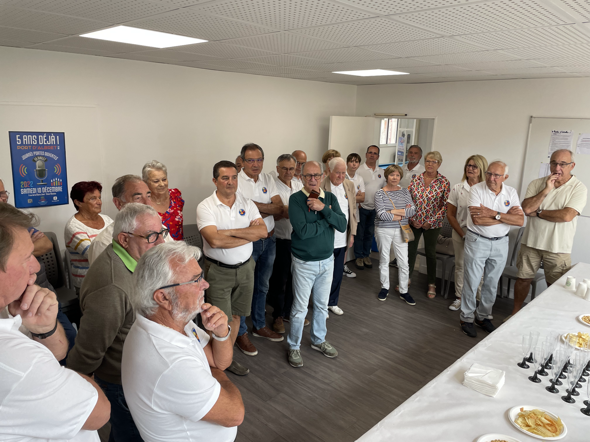 Public de connaisseurs présents.
