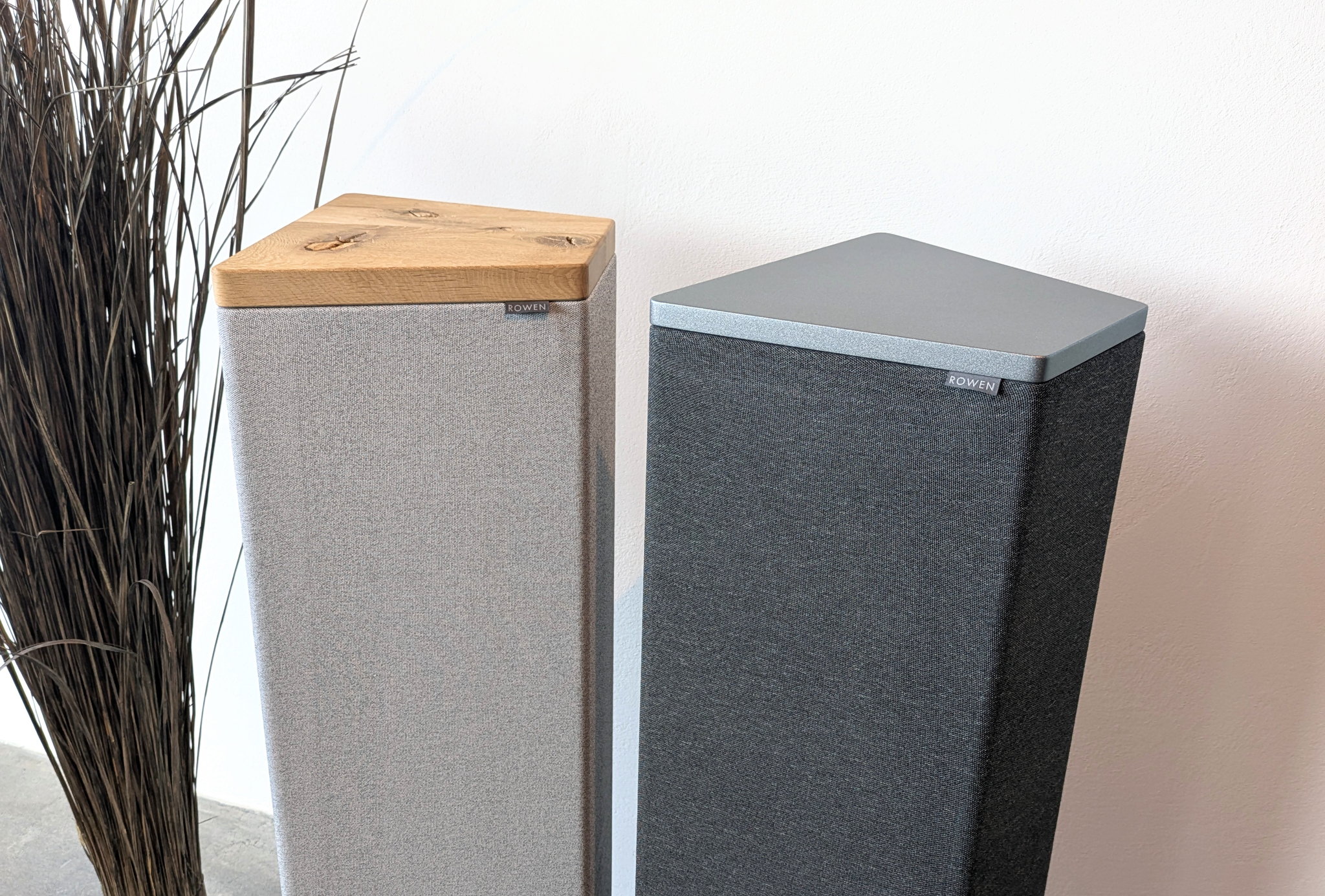 neue Urban Lautsprecherstoffe und Titanlook Decker