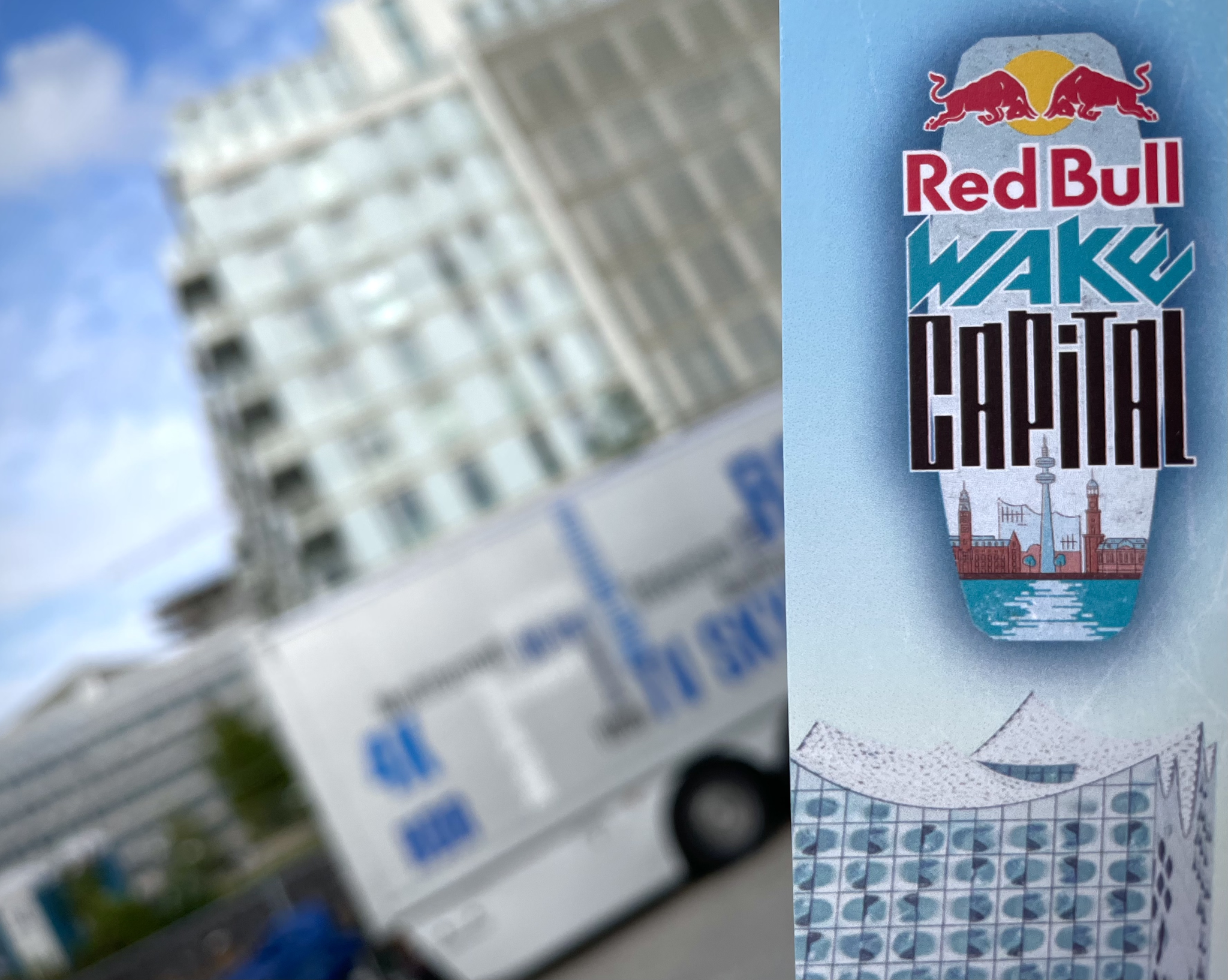 TV-DIRECTOR AND ASSISTANT DIRECTOR RED BULL WAKE CAPITAL HAMBURG.