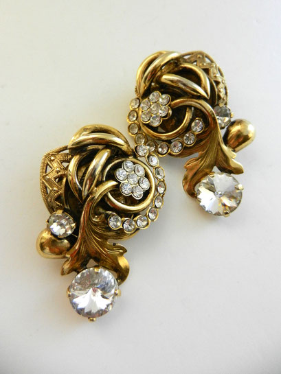 Gorgeous Earrings 1970 - showy golden line , Rhinestones & Rivoli  -Art.491/3 -   SOLD