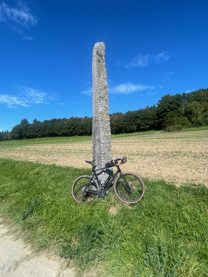 Spezieller Grenzstein zwischen dem Kanton Schaffhausen (CH) und Baden Württemberg (D)