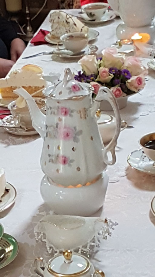 Die alte Kaffeekanne meiner Großmutter