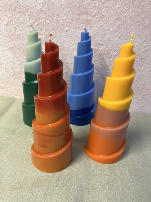 Spiralkerze - Duchmesser 7,8 cm Höhe 20,4 cm