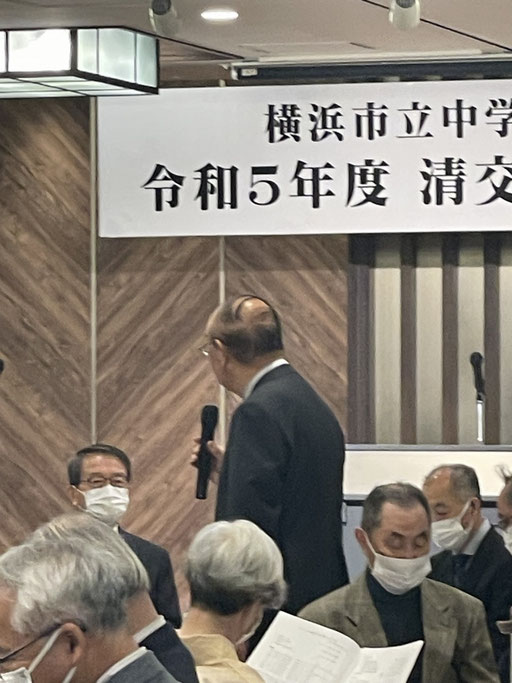 慶祝者を代表して米寿の坂口先生からご挨拶をいただきました。