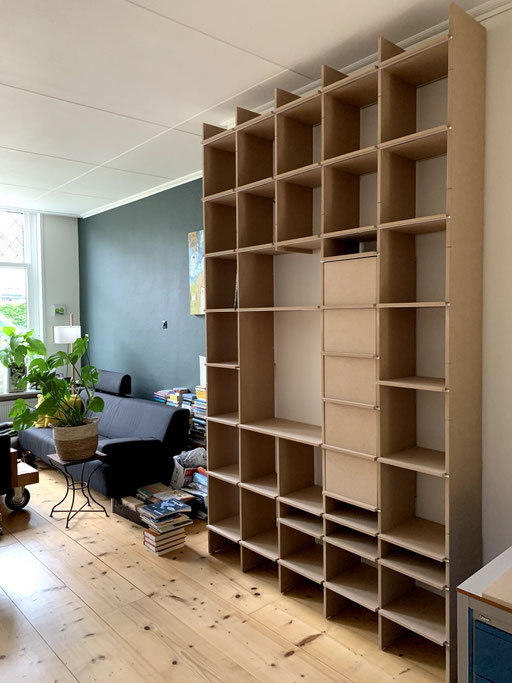 Reproductie desingkast particulier in dienst van Artitude