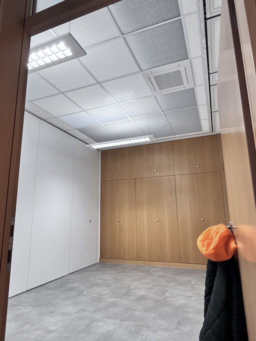 offene Rasterdecke