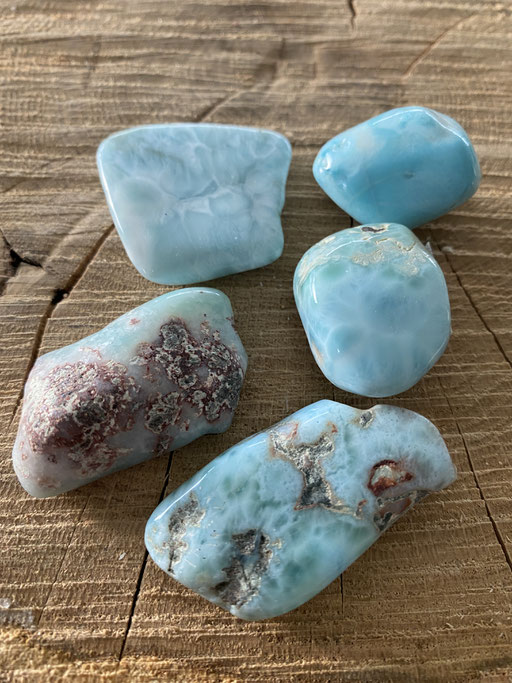 Larimar Nimalaé Lithothérapie et boutique de minéraux