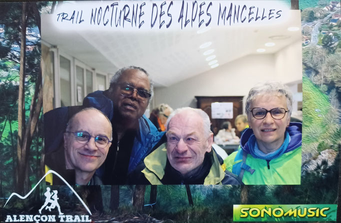 Photo souvenir - Pascal, René, Jean-Claude et Marie-Claude - manque Jean-Luc