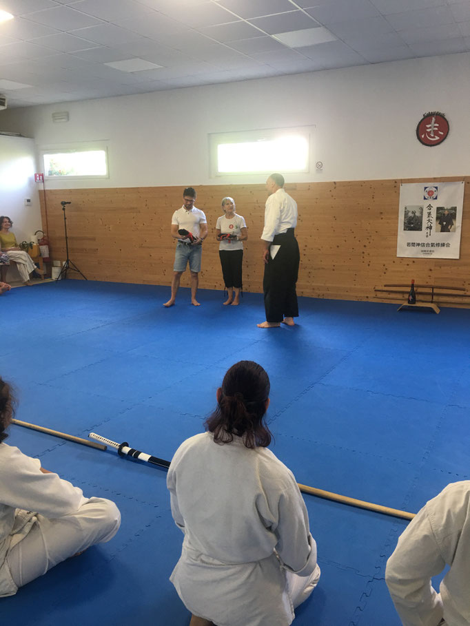 La consegna delle magliette Iwama Budo Kai a.s.d.