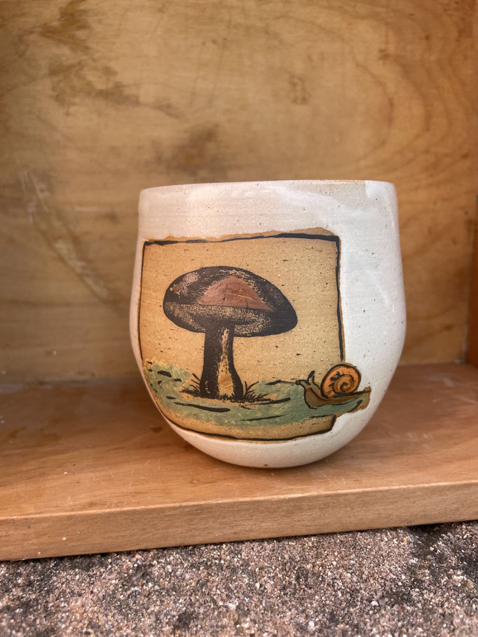 Pilz mit Schnecke