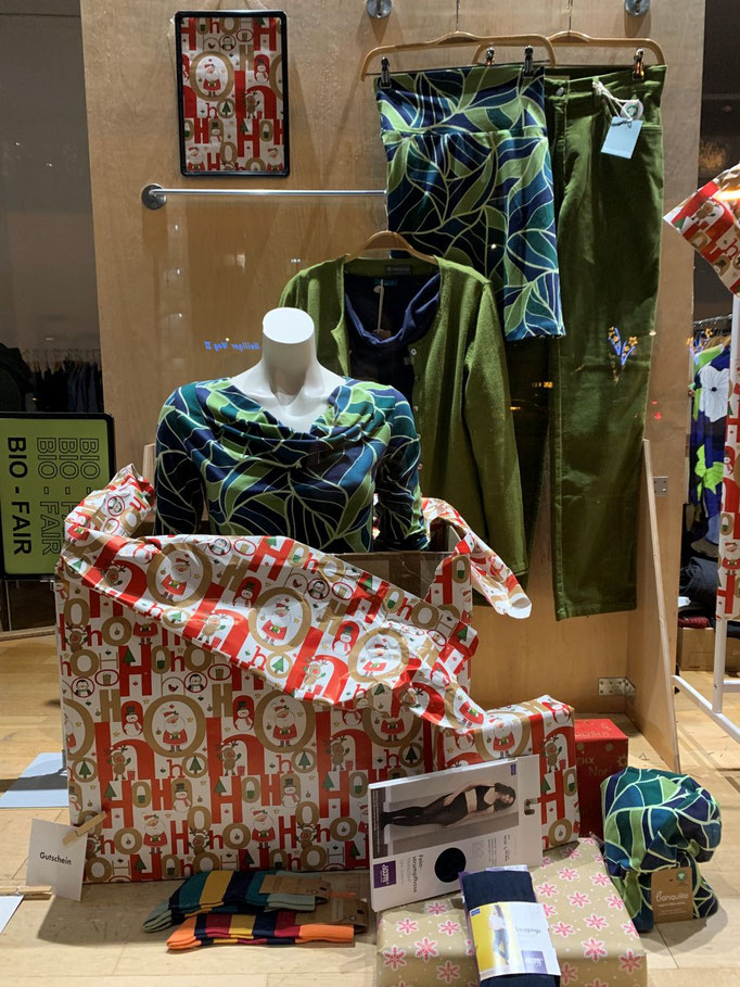 Schauenster Deko Damen