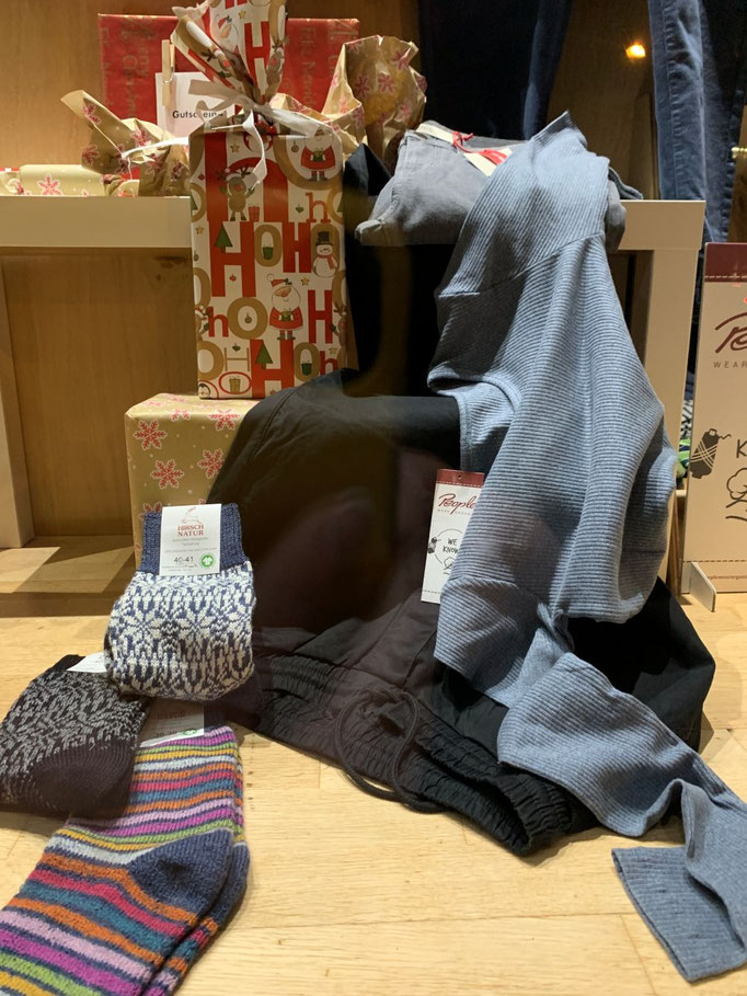 Schauenster Deko Damen