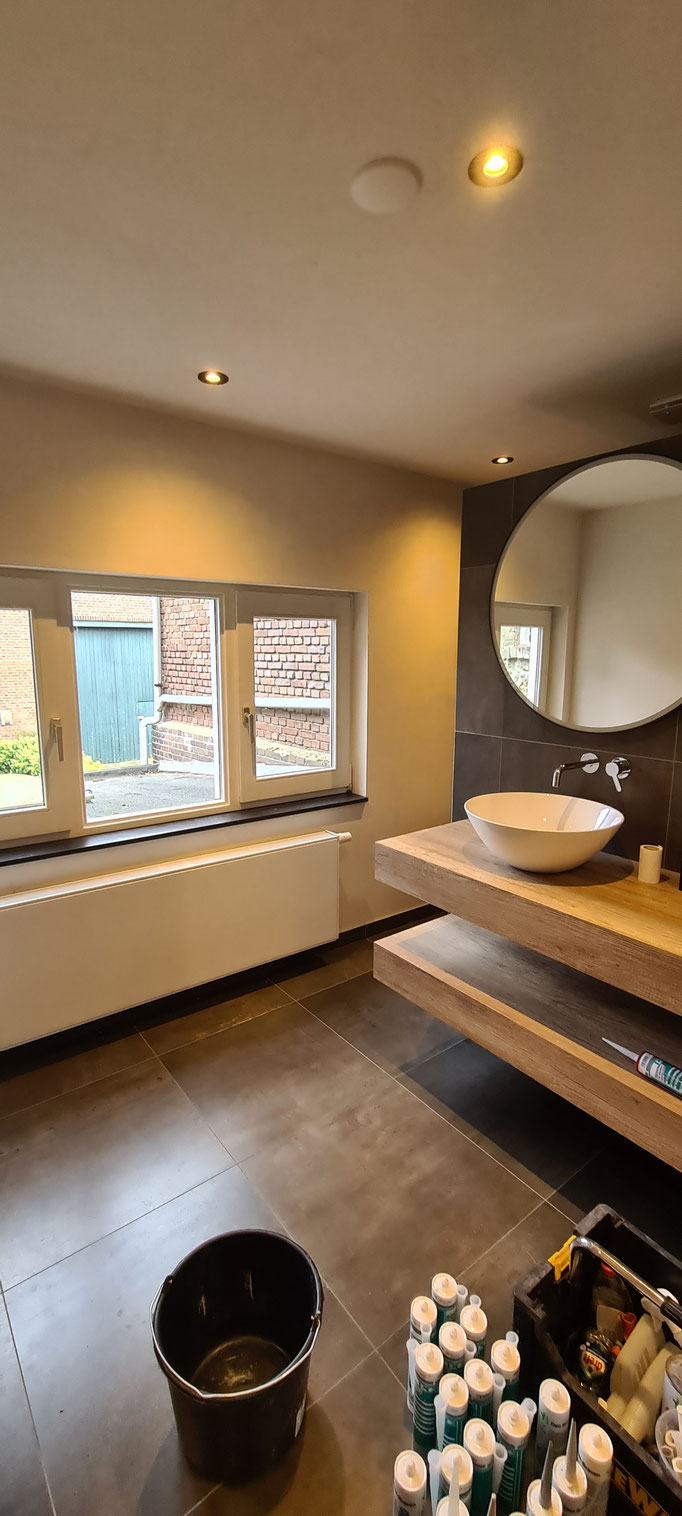 BTK Tegelzetters Venlo - eindresultaat nieuw te realiseren badkamer te Simpelveld