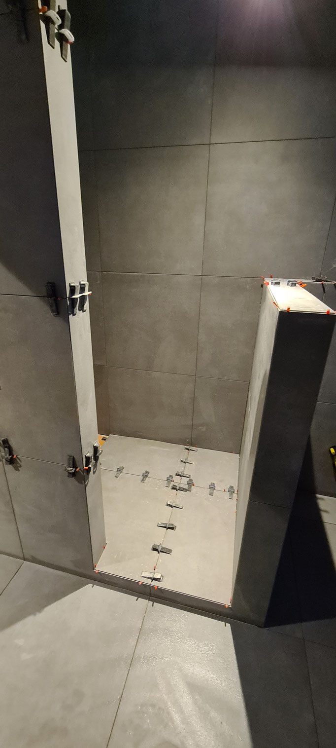 BTK Tegelzetters Venlo - tegelwerk badkamer te Linne