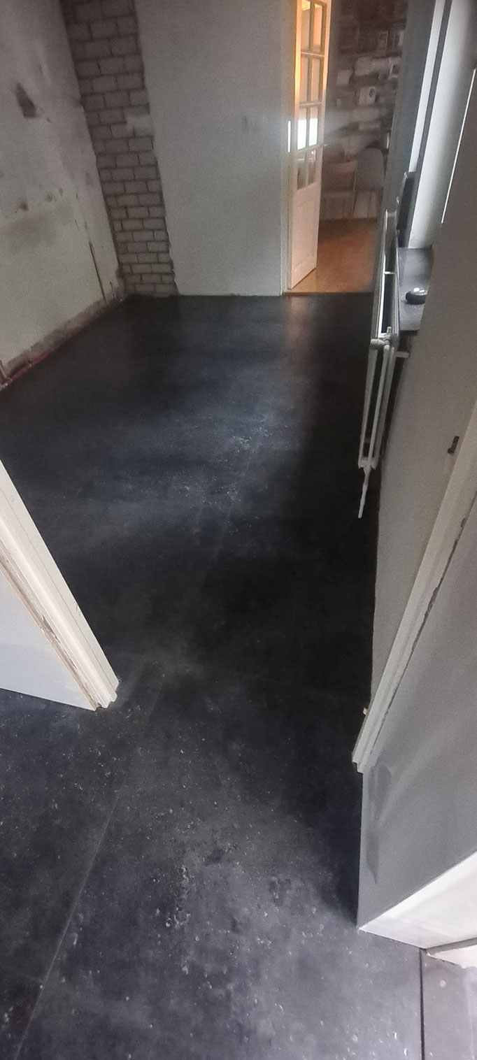 BTK Tegelzetters Venlo - tegelwerk keuken en bijkeuken te Swalmen