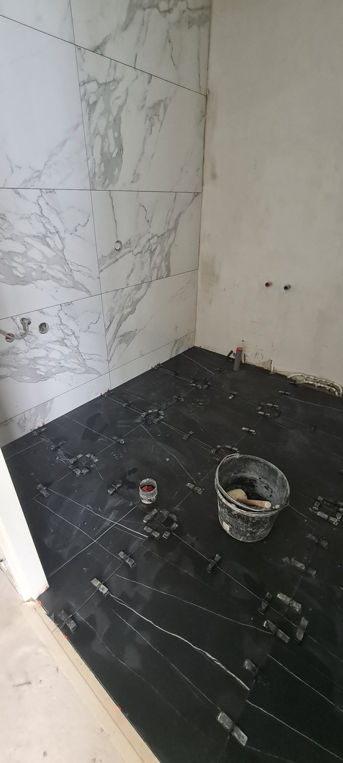 BTK Tegelzetters Venlo - renovatie badkamer te Herten