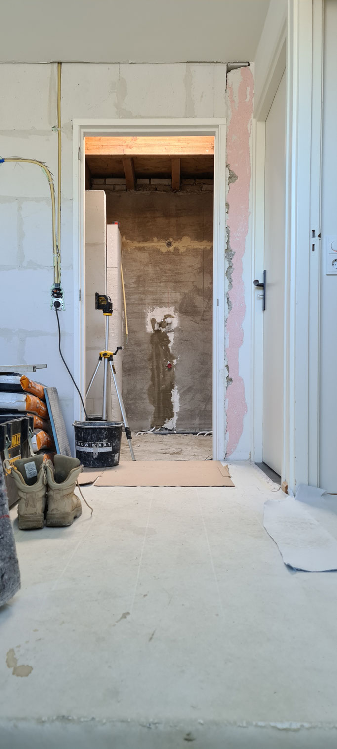 BTK Tegelzetters Venlo - nieuwe badkamer te Roermond