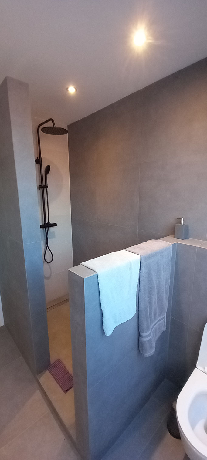 BTK Tegelzetters Venlo - tegelwerk badkamer te Linne