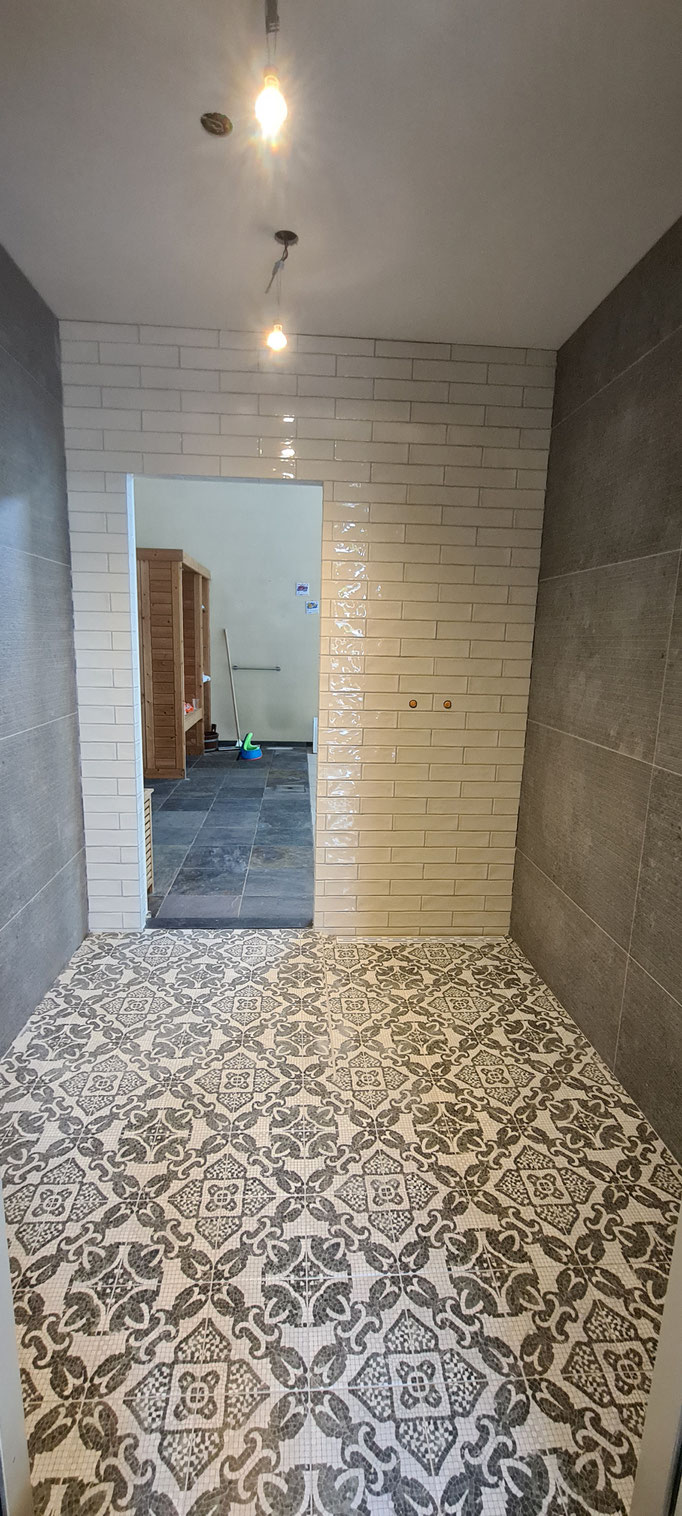 BTK Tegelzetters Venlo - nieuwe badkamer te Grubbenvorst